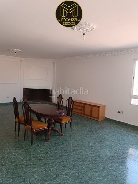 Foto c0dda268-4081-4d1f-bb76-ab179d5a822a. Chalet  en venta en urb. san roque, 3 dormitorios. en Linares