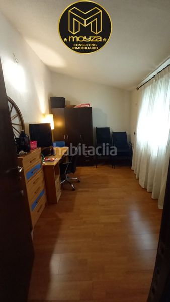 Foto c8a21e0e-9c9b-48f2-8345-01588cad025a. Casa amb calefacció aparcament a Santa Isabel Jaén