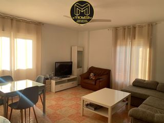 Flat in Noalejo. Piso en venta en noalejo, 3 dormitorios.