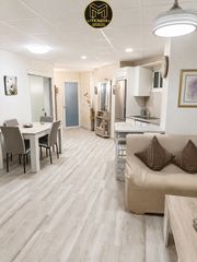 Chalet à San Gonzalo. Villa en venta en linares, 8 dormitorios.