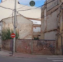 Terreny residencial a Centro ciudad. Solar en venta en linares.