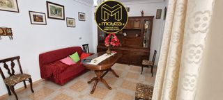 Casa in Valenzuela. Casa en venta en valenzuela, 4 dormitorios.