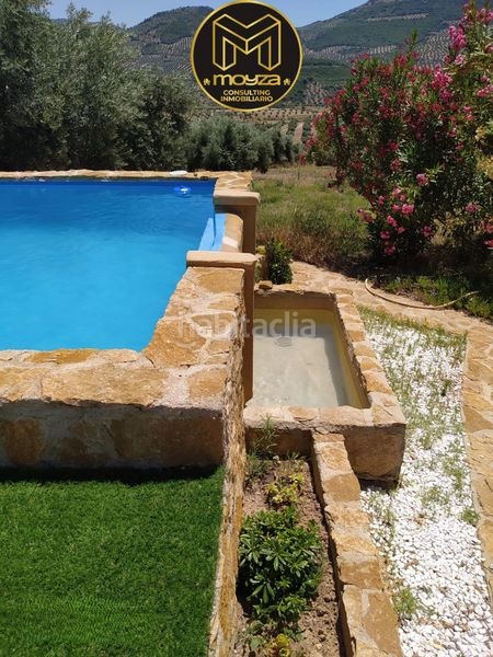 Foto 0e5b5c51-9d03-4039-b01f-63b83364e160. Casa amb calefacció a Martos