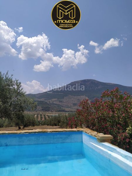 Foto a940a8a7-8c14-48de-9f5f-ffbacb20feb2. Casa amb calefacció a Martos