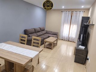 Duplex in Ctra. Circunvalación - La Magdalena. Duplex en venta en casco antiguo, 3 dormitorios.