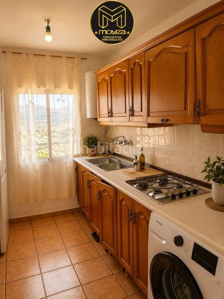 Foto 67c84942-61fa-4b05-9390-1cda92b45c98. Casa amb aparcament a Noalejo