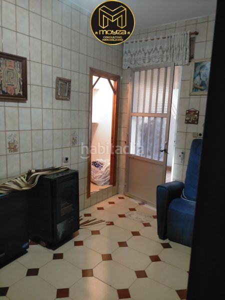 Foto eb3c1bb5-8926-47b7-8198-1e936ecea212. Casa amb aparcament a Noalejo