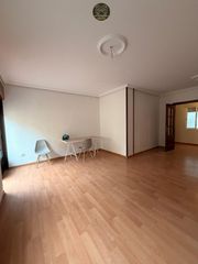 Etagenwohnung in Úbeda. Piso en venta en centro, 2 dormitorios.