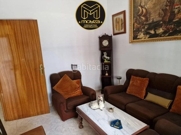 Foto c31b2b17-3a35-4a93-9312-34f71d77c287. Casa amb aparcament a Baena