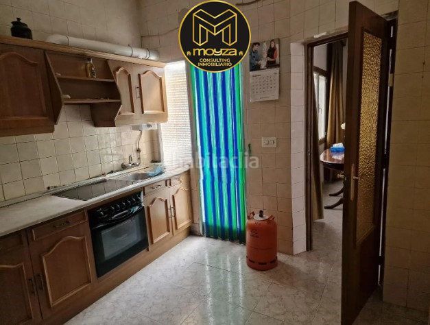 Foto ff5ad7dd-2417-46e8-8a39-b073f0c98353. Casa amb aparcament a Baena