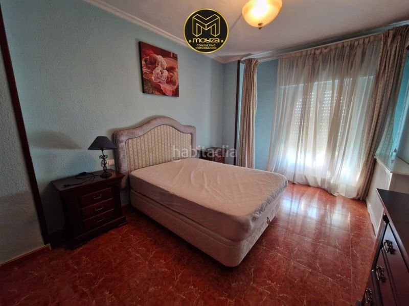 Foto e9ab38c8-d2d7-46dd-a7a0-1e743c6dd5d5. Piso  en venta en carolina, la, 3 dormitorios. en Carolina (La)