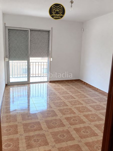 Foto 172e47e3-e7e7-4f9f-a21e-088c65fcf987. Piso  en venta en la glorieta, 3 dormitorios. en Jaén