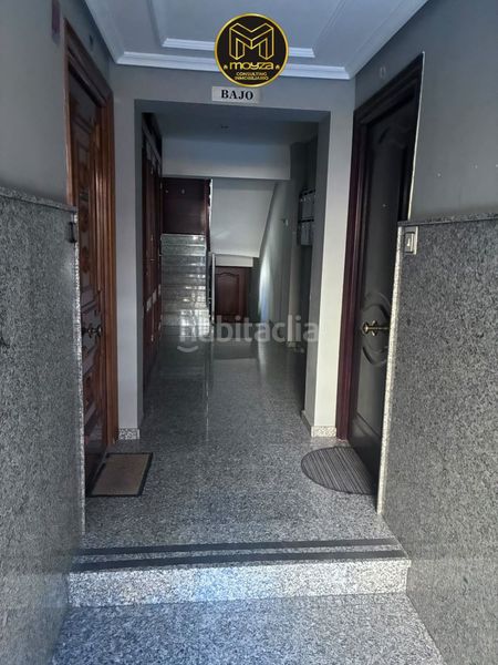 Foto 2ee755c1-c14a-4b70-850f-d156a80ea6e5. Piso  en venta en la glorieta, 3 dormitorios. en Jaén