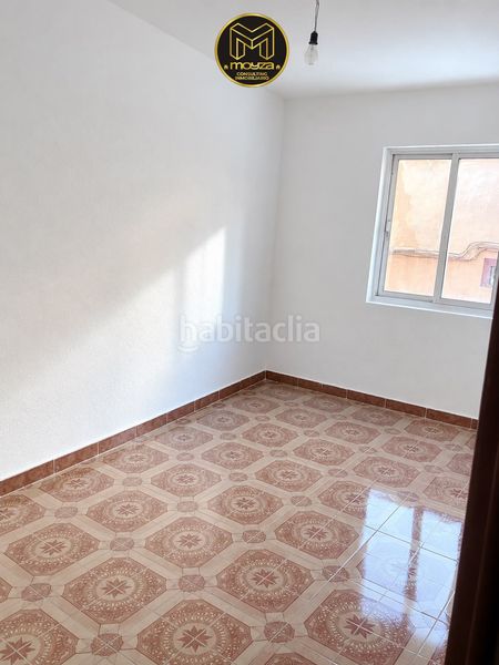 Foto d2221417-5b76-48c0-8d20-33a507a98aeb. Piso  en venta en la glorieta, 3 dormitorios. en Jaén