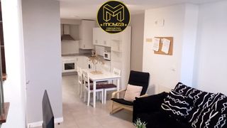 Dúplex en Ctra. Circunvalación - La Magdalena. Duplex en venta en casco antiguo, 3 dormitorios.
