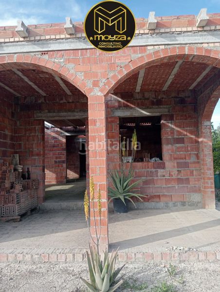 Foto d3b5f4fe-4ae4-427e-9cb7-2f273e497d94. Chalet in Begíjar