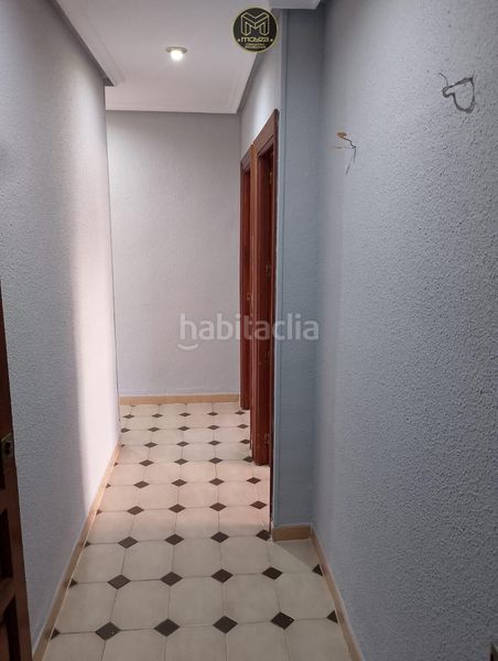 Foto 8c28f748-ff5c-42c6-b577-449b0d62402b. Etagenwohnung mit heizung in Centro ciudad Linares