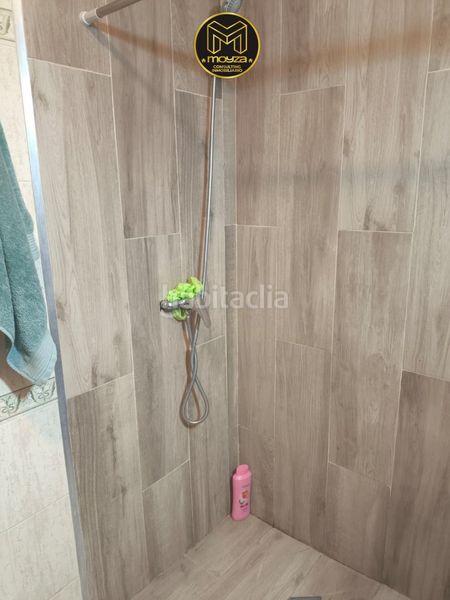 Foto 4bfa5757-2887-4285-b1ce-dfd1a85fbe24. Pis amb calefacció aparcament a Santo Tomé