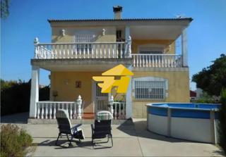 Casa a Alcolea. Calle los lirios de la campiñuela s/n