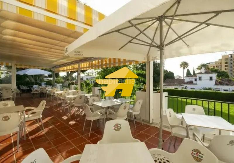 Foto dbc70ec4-4091-451e-bf8d-af4d9bc9e1bf. Location appartement avec parking piscine dans Montemar Torremolinos