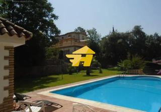 Casa a Paraíso Arenal - La Colina. Urbanización torreblanca norte