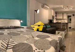 Location Appartement  Calle prensa. Calle prensa para hombre solo para larga temporada