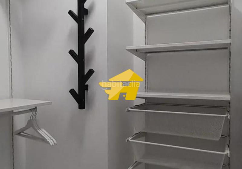 Foto 0db3404b-b80a-4764-9505-155fe10d3a47. Alquiler piso paseo martiricos, 30 en Martiricos - La Roca - La Rosaleda Málaga