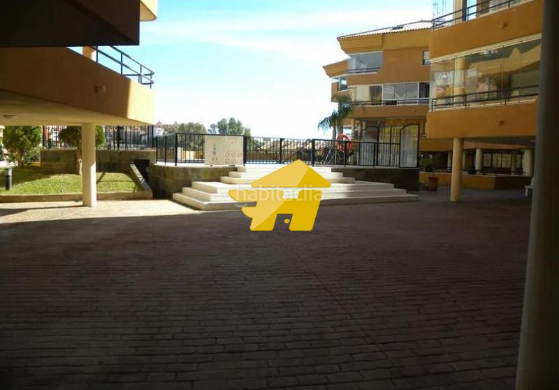 Foto 112a815e-fd24-4885-adc5-952f5cda3e9e. Lloguer pis amb aparcament piscina a Los Pacos Fuengirola
