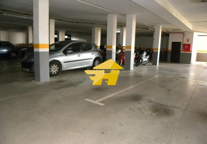 Foto 5f625e63-6886-437f-801d-42d36dbc7db9. Lloguer pis amb aparcament piscina a Los Pacos Fuengirola