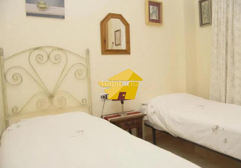 Foto 4dd2fe12-ab85-4f9d-ae0e-57fca6ad9de6. Alquiler piso calle amalia heredia en Paseo Marítimo Oeste - Pacífico Málaga