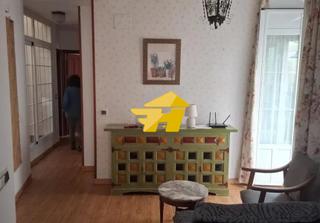 Flat in Calle Ollerías