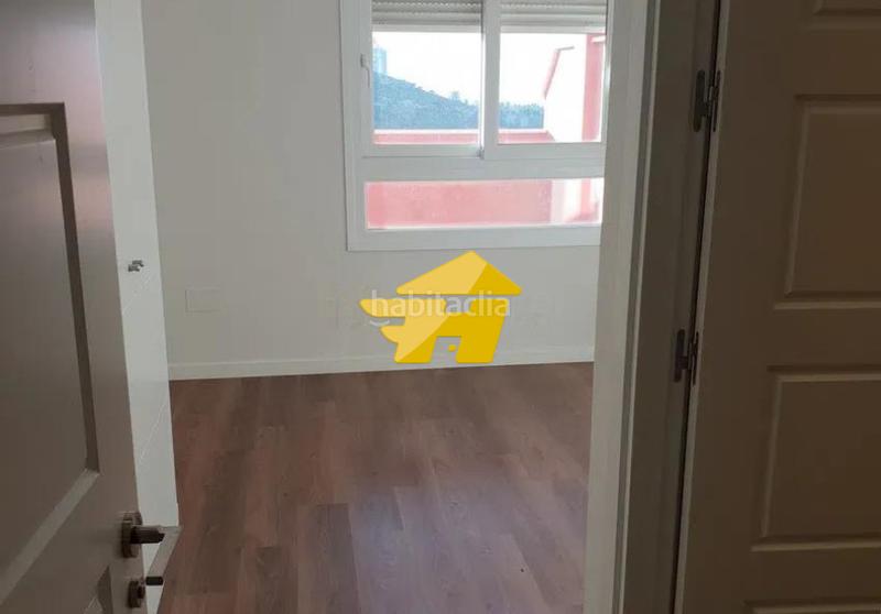 Foto dcf182db-85ec-4352-aa22-e40214800e71. Location attique avec parking piscine dans Jarazmin Málaga