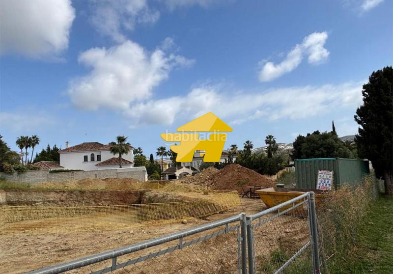 Foto a19b04e6-282c-41c0-863c-a7e71cfec869. Terreny residencial a campo de Mijas Mijas