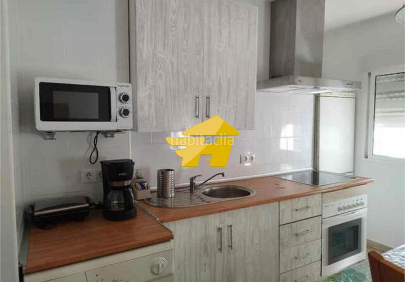 Foto bf28bc14-24e1-43ac-9893-45658ff74719. Alquiler piso teatinos - estudiantes entrar en julio25 en Málaga