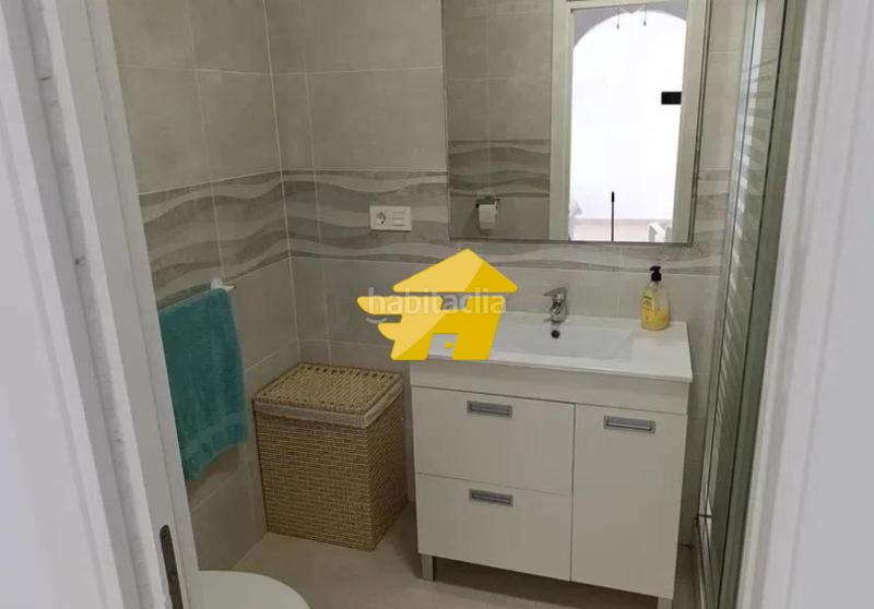 Foto 290010b7-8b26-4375-8c79-fc059fbb7e7b. Rent flat in Puerto Deportivo Fuengirola