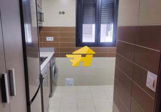 Location Appartement à Ciudad Jardín - Zoco. Larga temporada libre desde julio 2025