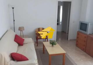 Location Appartement  Calle del doce de octubre. Calle doce de octubre