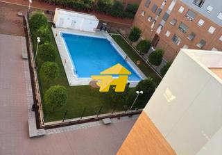 Rent Flat  Avenida de turruñuelos. Barrio noreña - turruñuelos