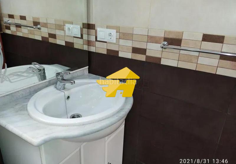 Foto bc7bbc20-1326-45b9-8703-09789245bc8e. Affitto appartamento con parcheggio piscina in El Consul - Ciudad Universitaria - El Romeral Málaga