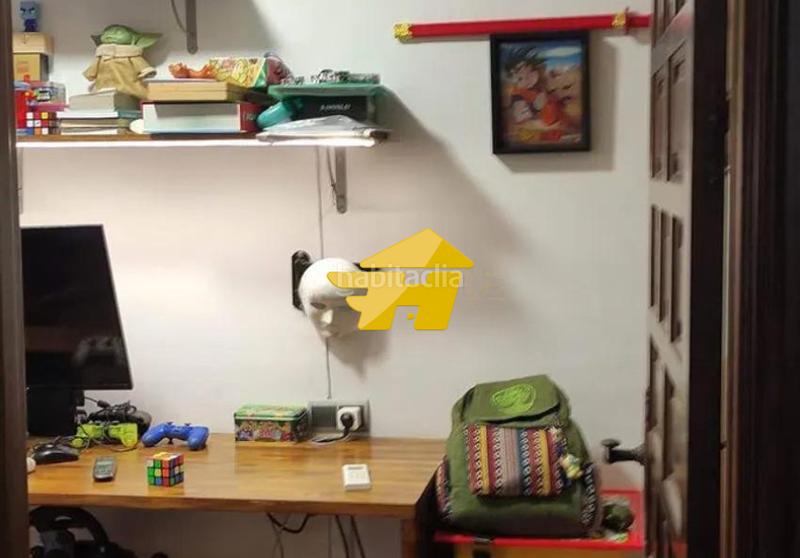 Foto 7d1c9e80-0519-46d4-b81d-874bd71e153d. Rent duplex in El Molinillo - Capuchinos Málaga