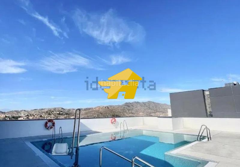 Foto a939b4c8-8660-4d73-81b6-0a1b4ce7f59f. Rent flat with heating parking pool in Martiricos - La Roca - La Rosaleda Málaga