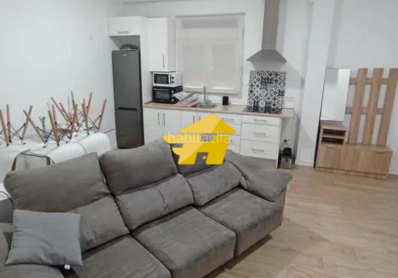 Foto 46d3f32d-95a8-4ee6-9a54-7ddf5d7fb122. Alquiler piso calle arfe en Ciudad Jardín - Zoco Córdoba
