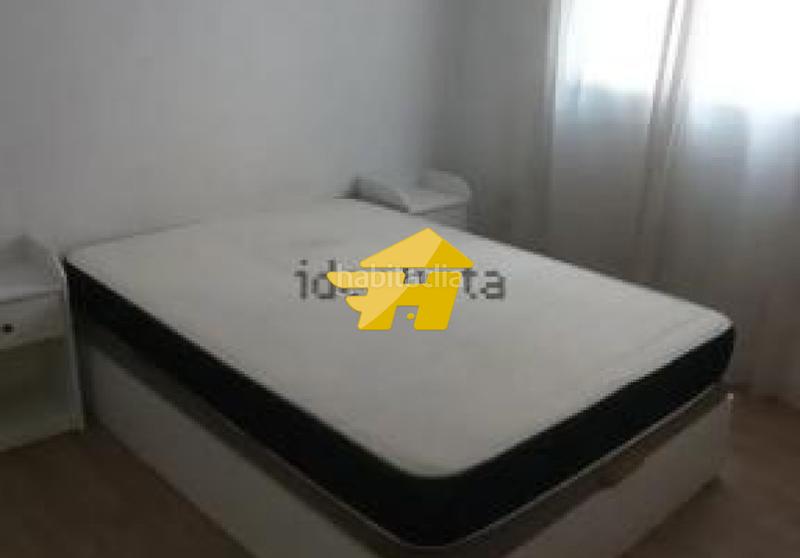 Foto d58fd7f9-f1bd-474f-851b-b51db842a20f. Alquiler piso calle arfe en Ciudad Jardín - Zoco Córdoba