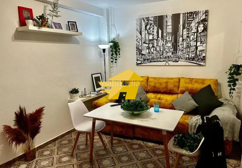 Foto dd22c0bd-b5e1-4bf4-9278-28b078fc7a9c. Alquiler piso calle espejo blancas en Santa Rosa - Valdeolleros Córdoba