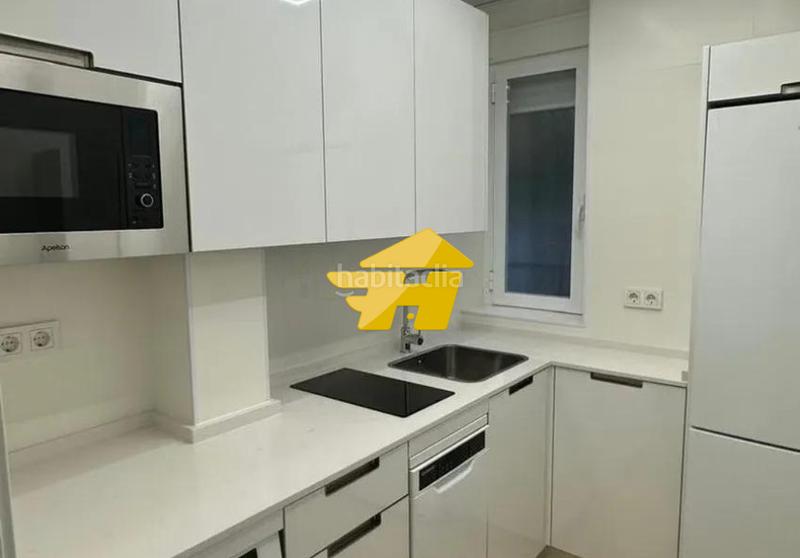 Foto 5504d56a-4e12-46ce-8a07-94a82b0f0117. Miete etagenwohnung in Ciudad Jardín - Zoco Córdoba