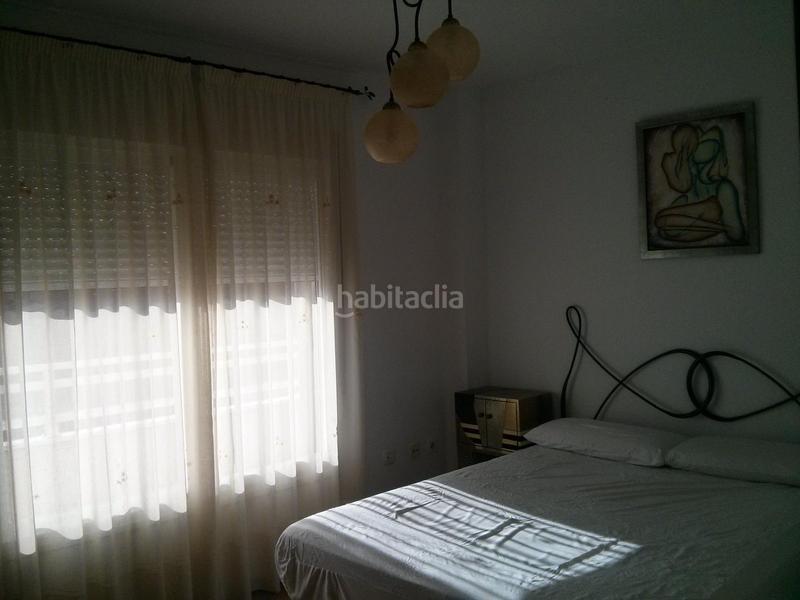 Foto fd31b5cc-cdc4-4b26-8ea4-9c4d3dd58839. Lloguer àtic amb aparcament piscina a Paseo Marítimo Oeste - Pacífico Málaga