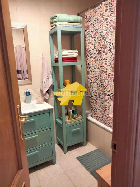 Foto 3bd5420d-35a0-465d-bfdb-5d46d2f9c9dd. Lloguer pis amb calefacció aparcament piscina a Los Nadales - Tio Charles Benalmádena