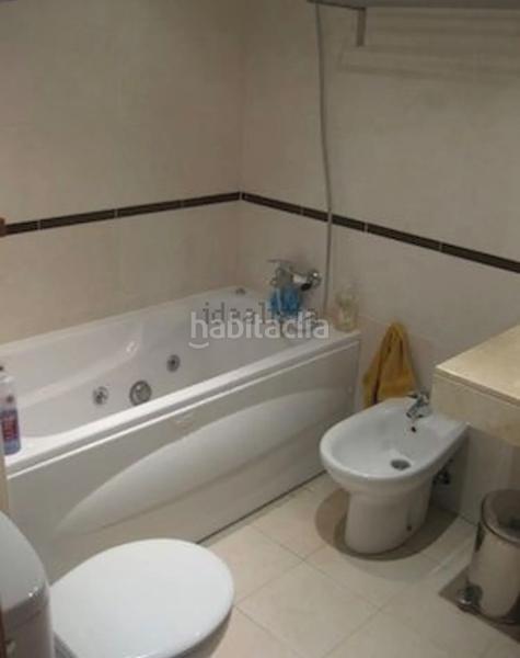 Foto 294fa096-176f-4a62-8aaf-dcb217abfbc7. Alquiler piso ideal parejas para diciembre larga temporada en Torremolinos