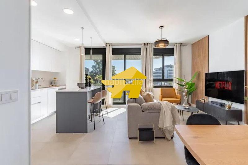 Foto 5f2561ef-cde5-4adb-bb40-b708d3457530. Miete etagenwohnung mit heizung parking pool in Los Álamos Torremolinos