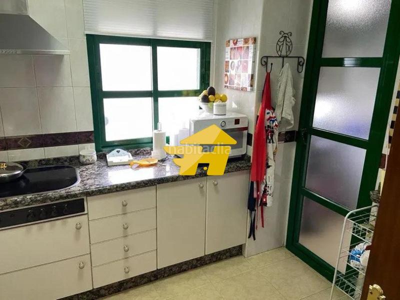 Foto 635b8a70-f5c3-4309-89de-5b8a1d3e2f3b. Location appartement avec chauffage piscine dans Ciudad Jardín - Zoco Córdoba